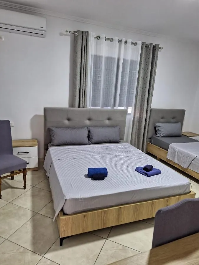 Vila Gashi Dıraç Arnavutluk